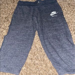 Cropped Nike Sweat Pants